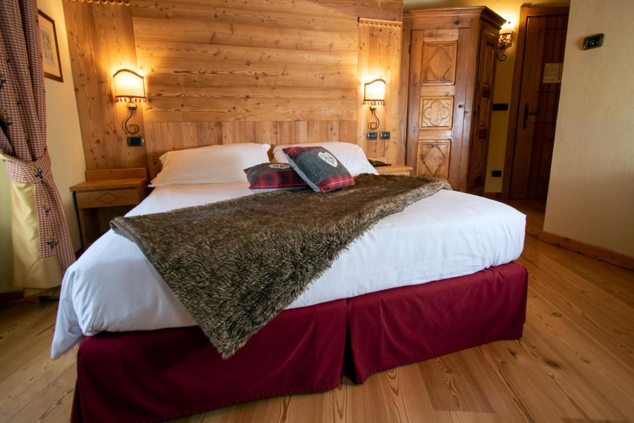 Laghetto Alpine Hotel & Restaurant 브루송 외부 사진