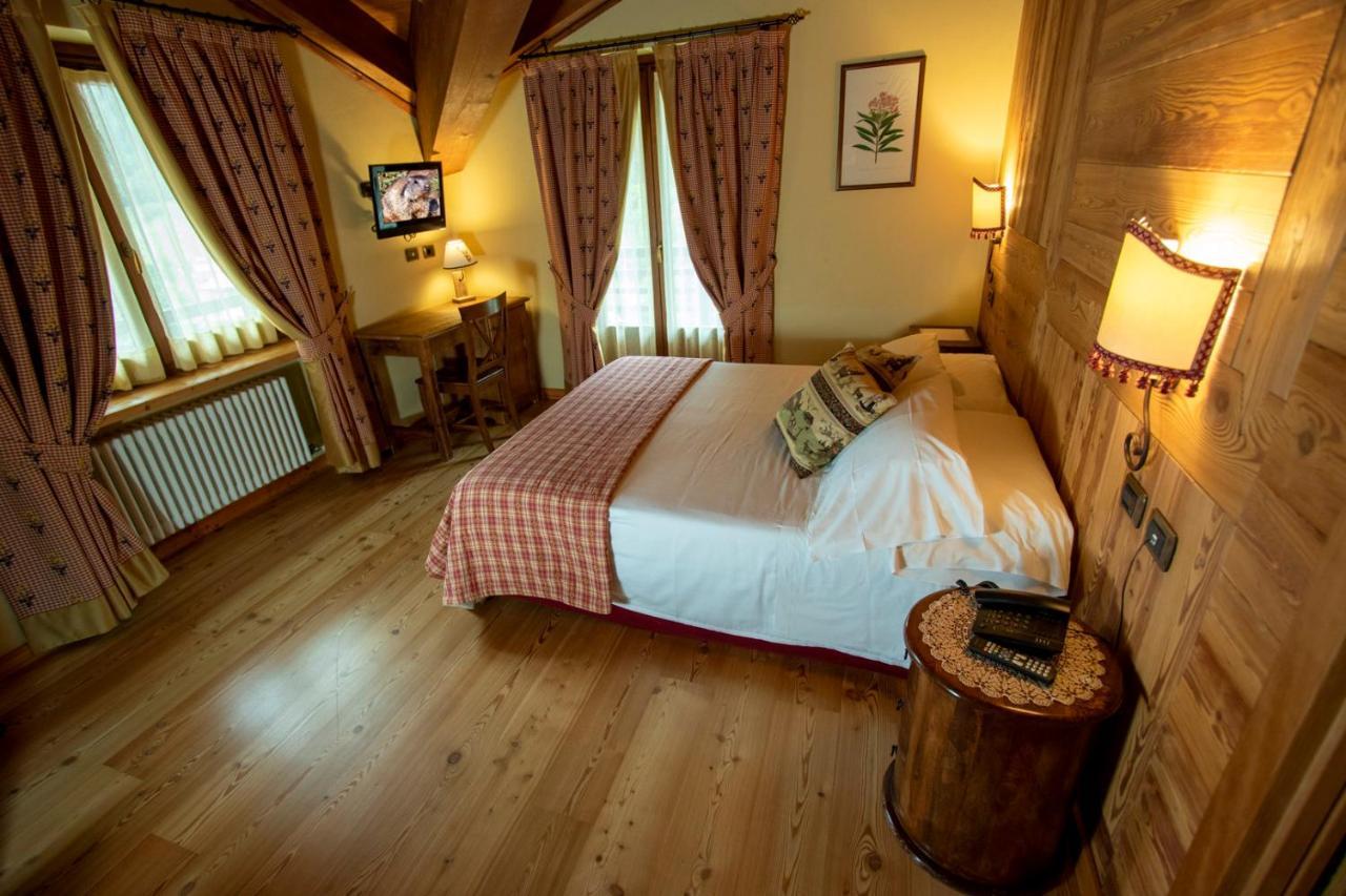 Laghetto Alpine Hotel & Restaurant 브루송 외부 사진